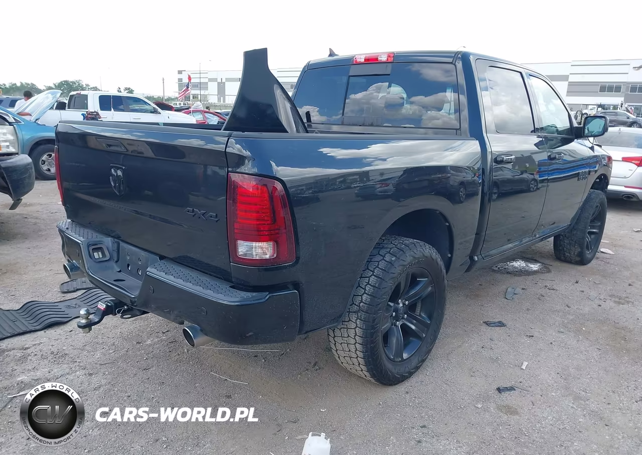 2016 Ram 1500 Sport VIN:1C6RR7MT7GS281391 - 4