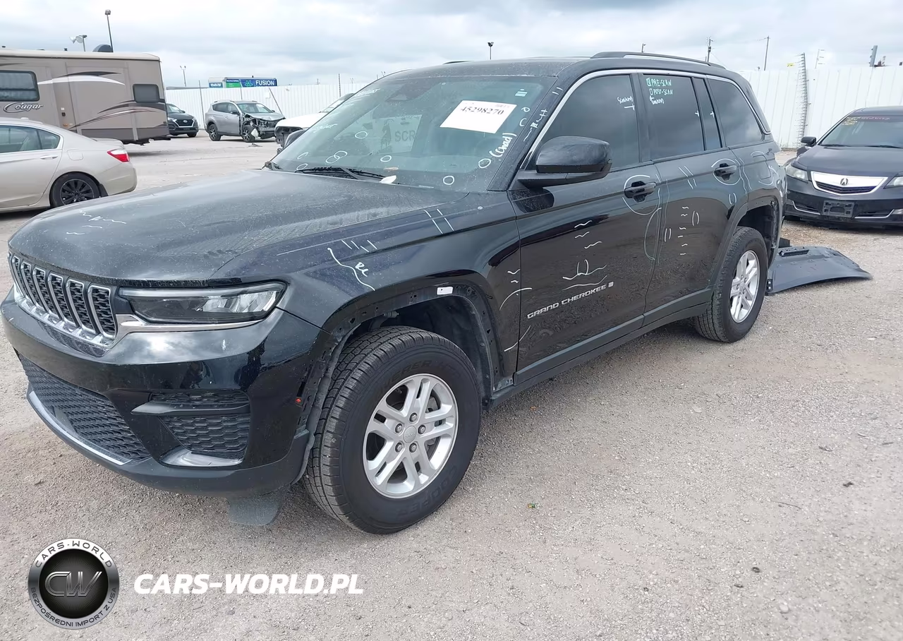 2023 Jeep Grand Cherokee Laredo 4X4 VIN:1C4RJHAG0PC549107 - 2