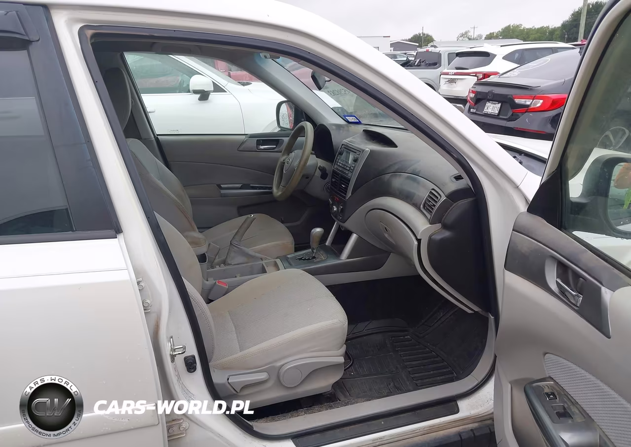 2012 Subaru Forester 2.5X Premium VIN:JF2SHADC5CH466784 - 5