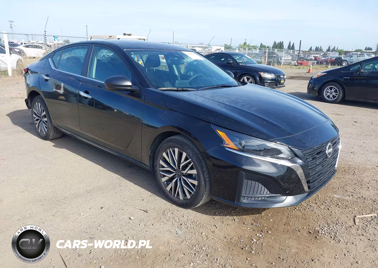 2025 Nissan Altima Sv Fwd