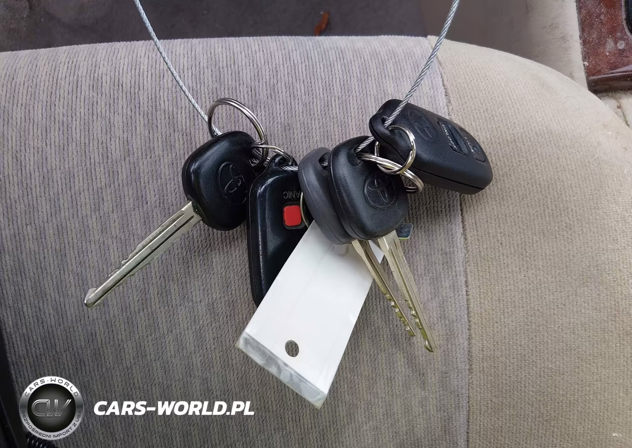 2006 Toyota Corolla Le VIN:1NXBR32E96Z714697 - 11