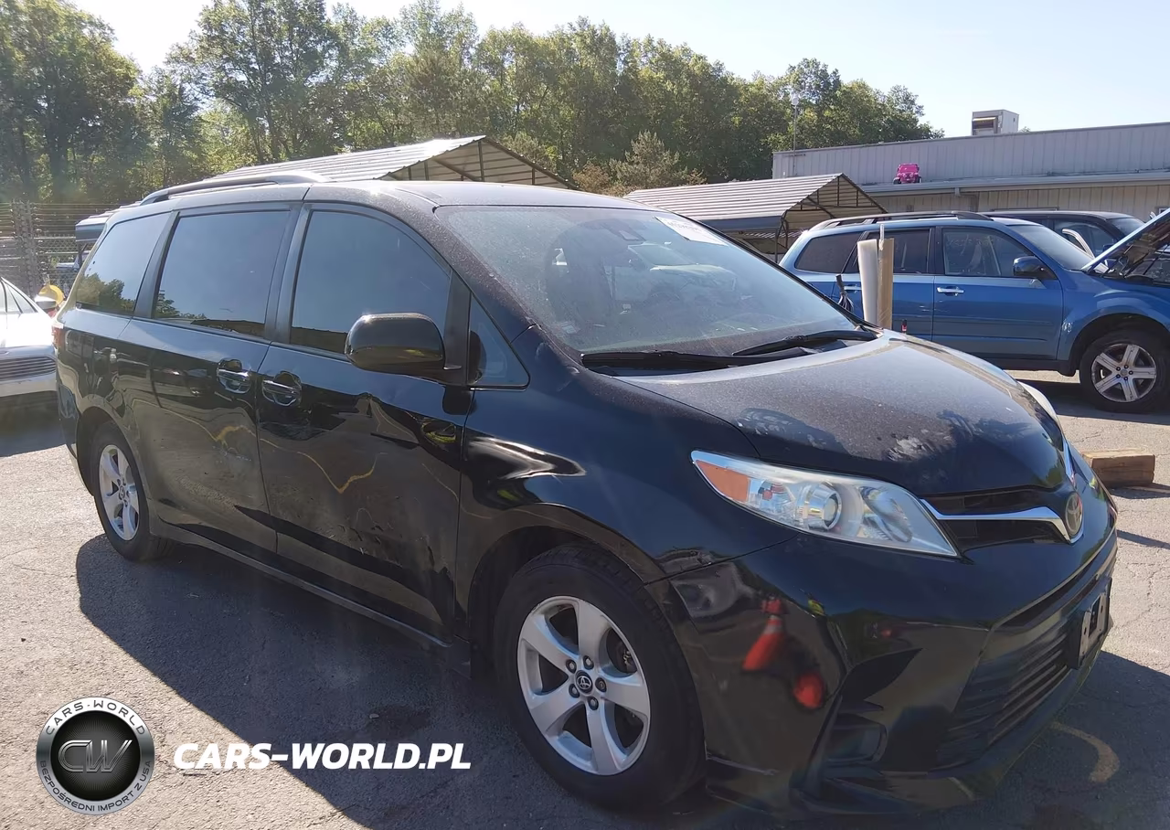 2018 Toyota Sienna Le 8 Passenger – zdjęcie 1 z 16