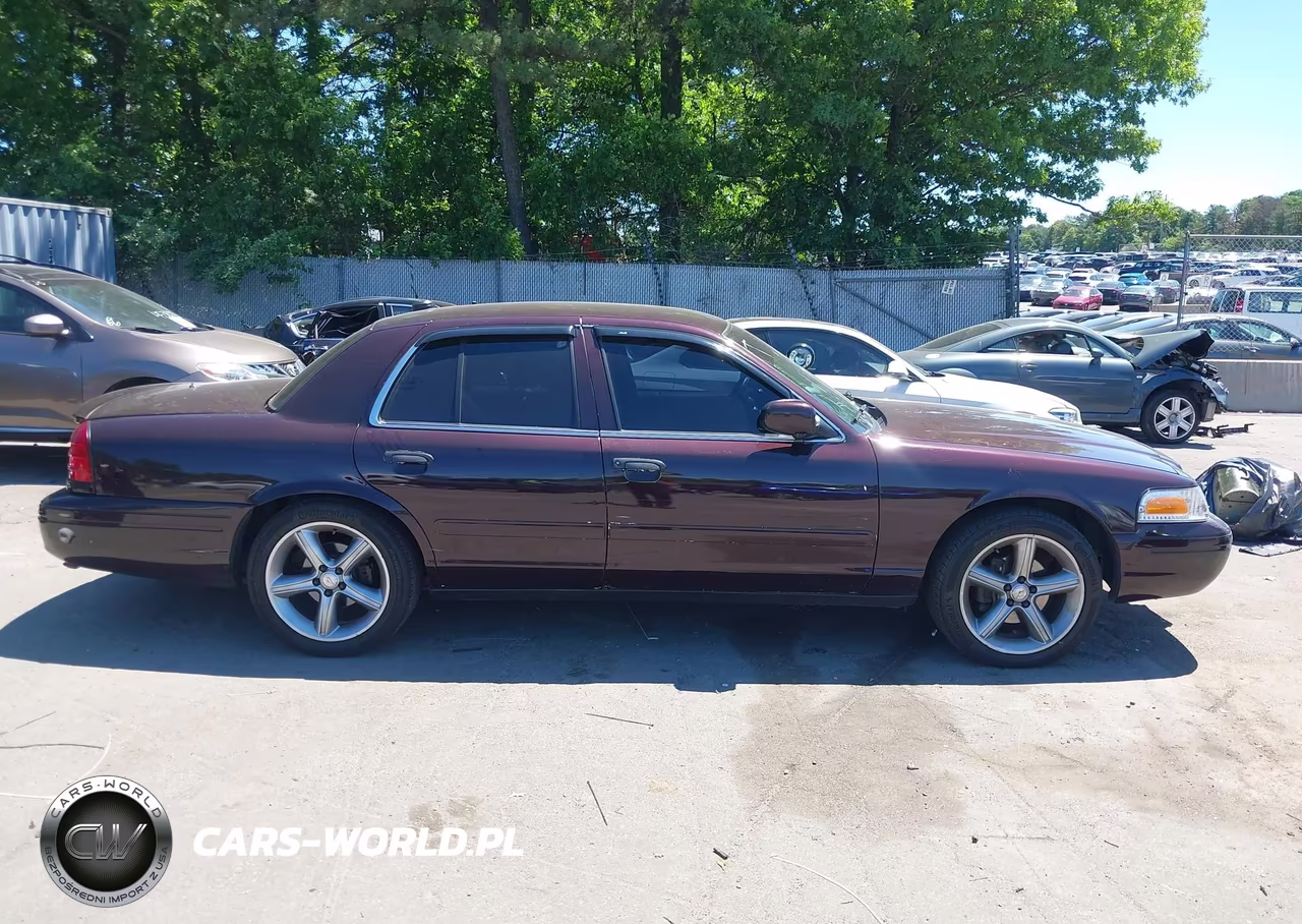 2008 Ford Crown Victoria Police-Police Interceptor VIN:2FAHP71V58X162629 - 13