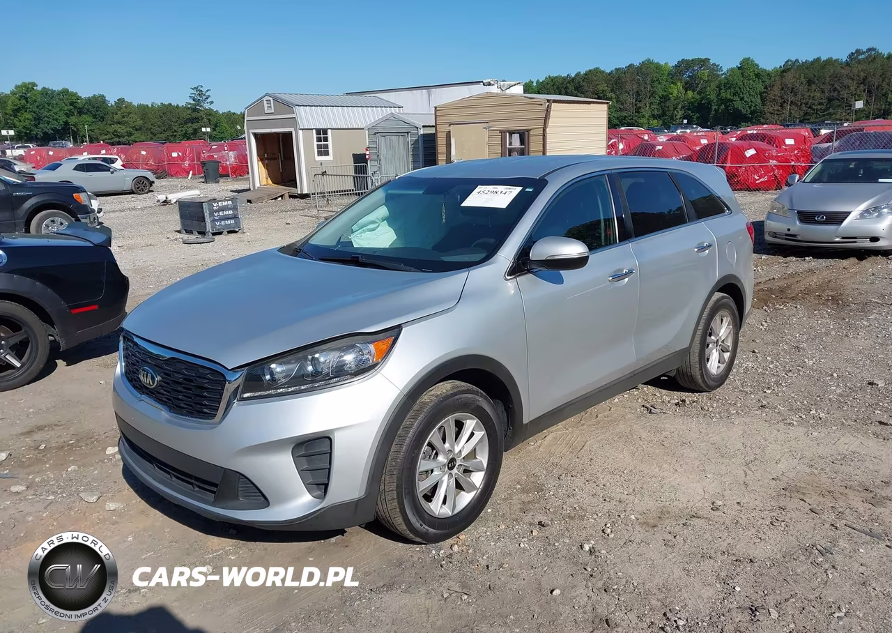 2019 Kia Sorento 2.4L L VIN:5XYPG4A39KG588407 - 2