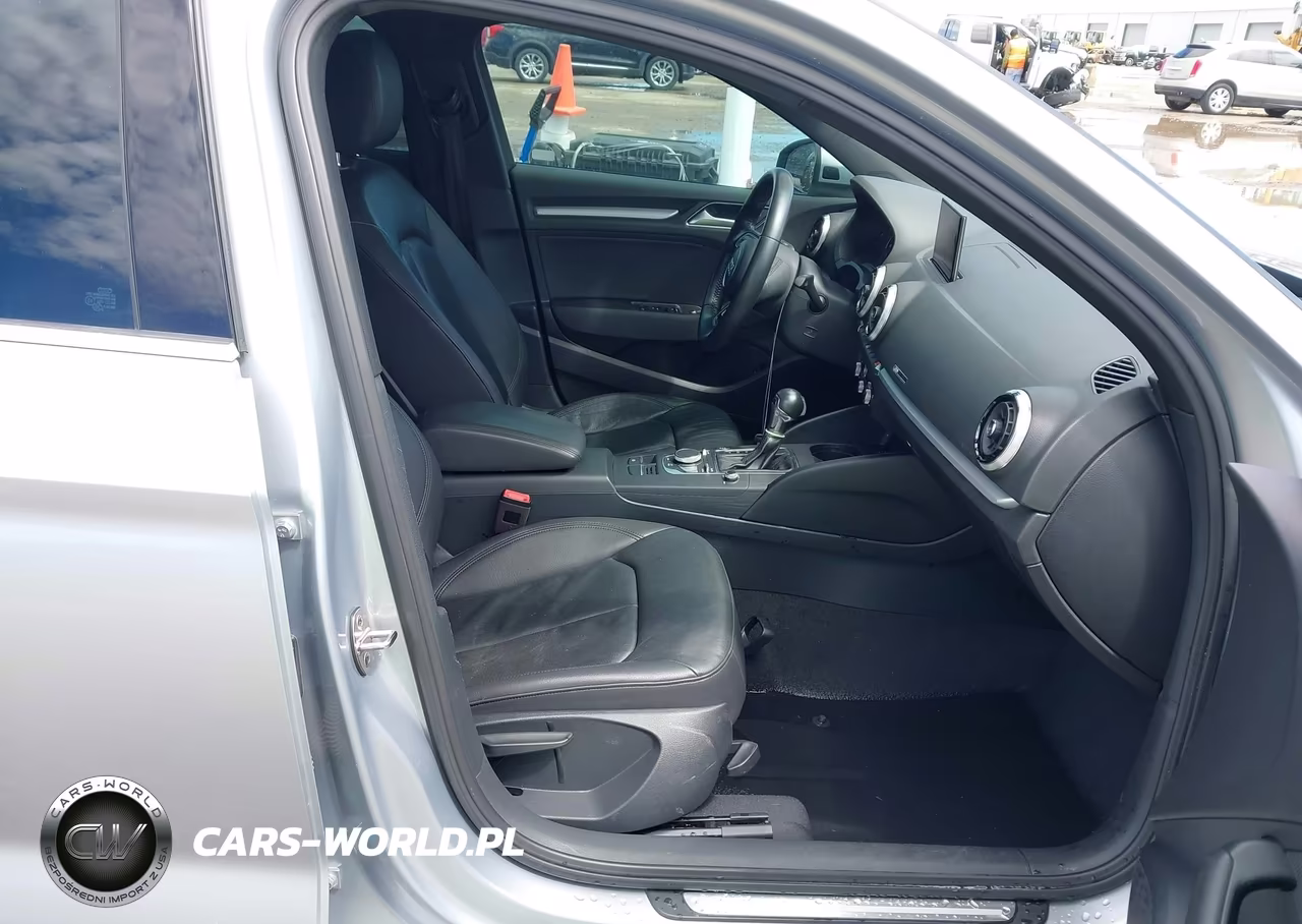 2019 Audi A3 40 Premium VIN:WAUAUGFF9K1011148 - 5