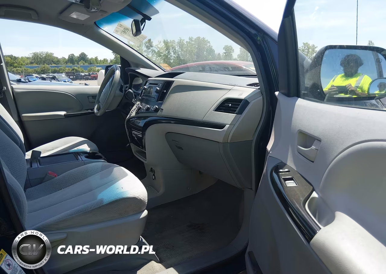 2012 Toyota Sienna Le V6 8 Passenger VIN:5TDKK3DC7CS233755 - 5