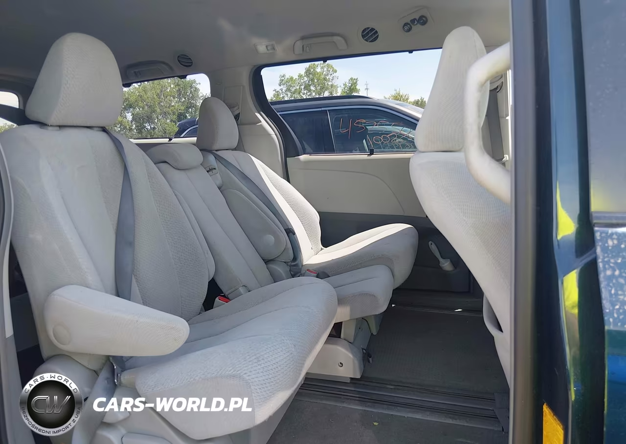 2012 Toyota Sienna Le V6 8 Passenger VIN:5TDKK3DC7CS233755 - 8