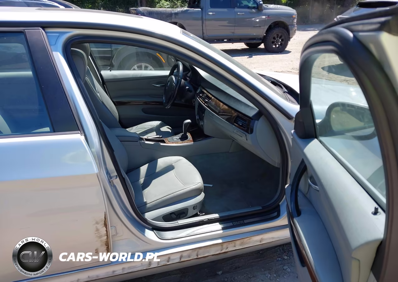 2011 BMW 328I VIN:WBAPH7G55BNN04497 - 5