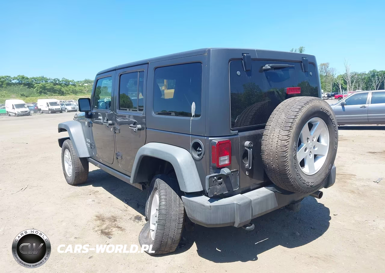 2016 Jeep Wrangler Unlimited Sport VIN:1C4BJWDG8GL343969 - 6