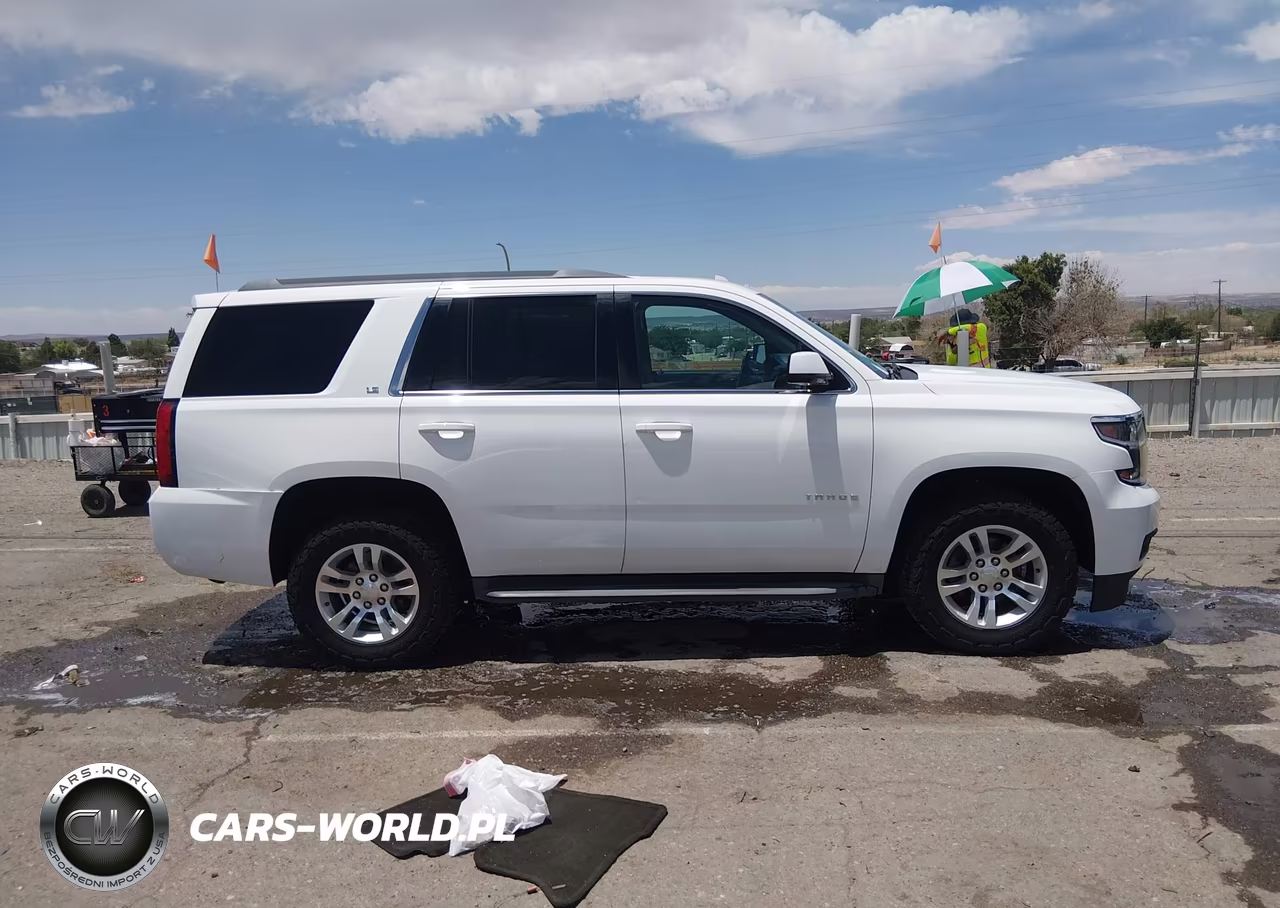 2015 Chevrolet Tahoe Ls VIN:1GNSKAEC6FR672412 - 16
