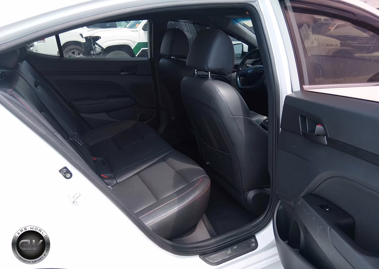 2020 Hyundai Elantra Sport VIN:KMHD04LB6LU957912 - 8