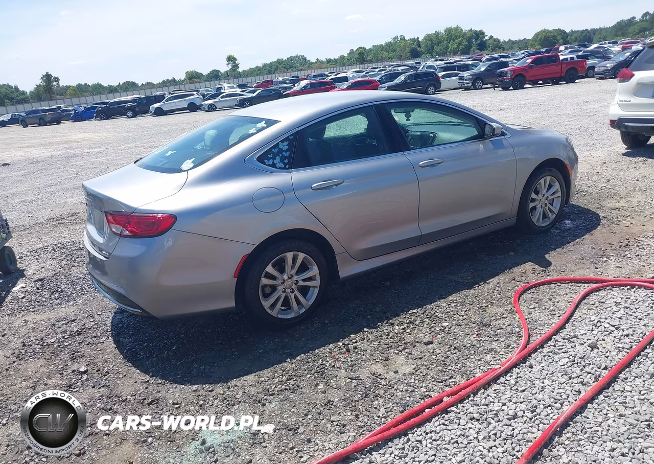 2016 Chrysler 200 Limited VIN:1C3CCCAB7GN183839 - 4