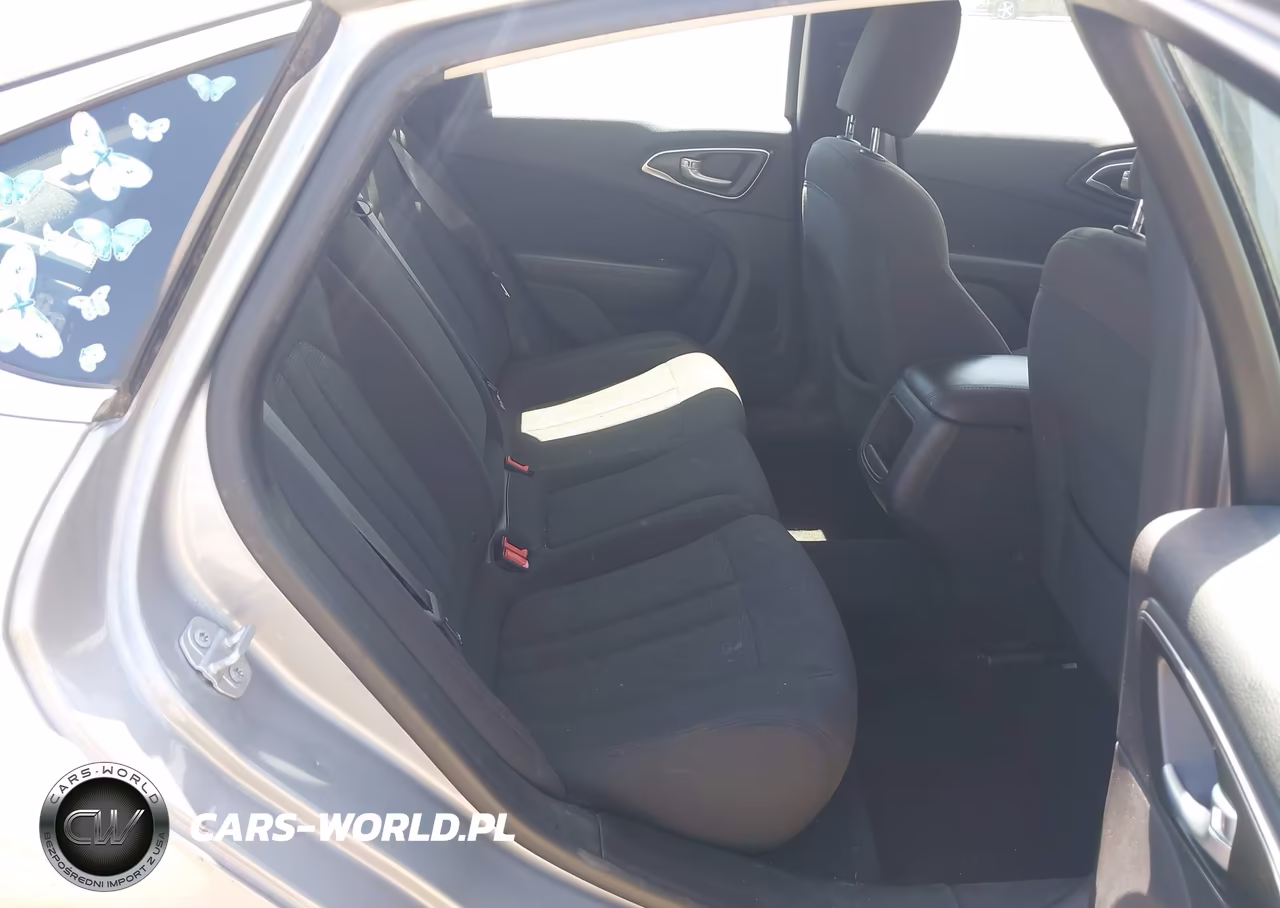 2016 Chrysler 200 Limited VIN:1C3CCCAB7GN183839 - 8