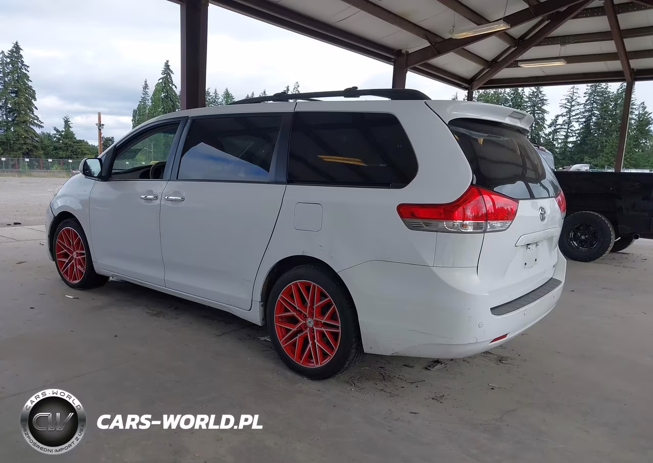 2012 Toyota Sienna Xle V6 8 Passenger VIN:5TDYK3DC1CS199189 - 3