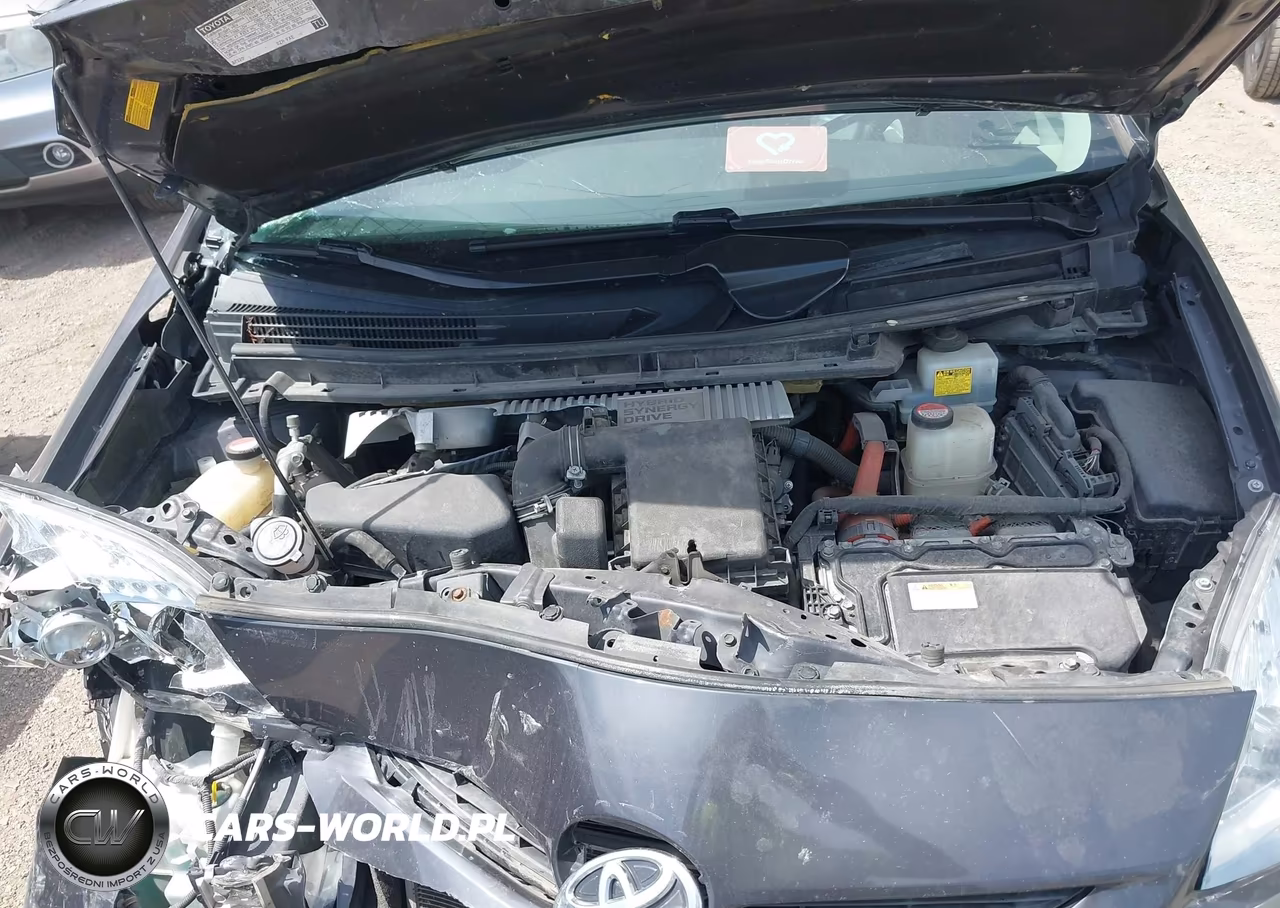 2015 Toyota Prius Two VIN:JTDKN3DU0F1903213 - 10