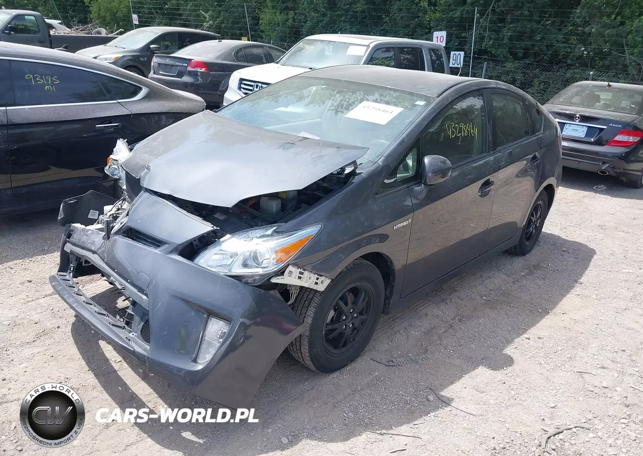 2015 Toyota Prius Two VIN:JTDKN3DU0F1903213 - 2