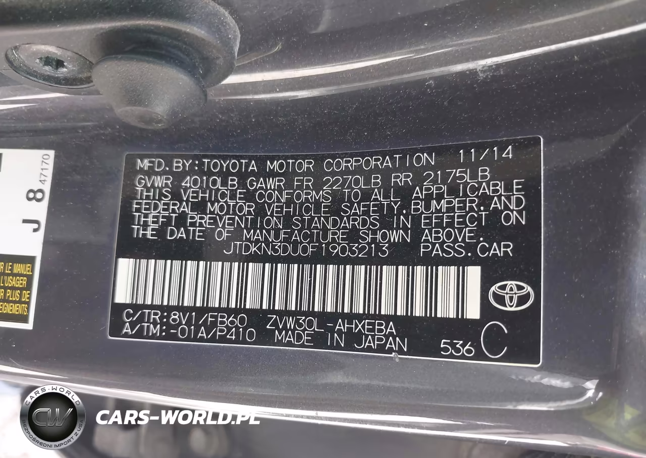 2015 Toyota Prius Two VIN:JTDKN3DU0F1903213 - 9