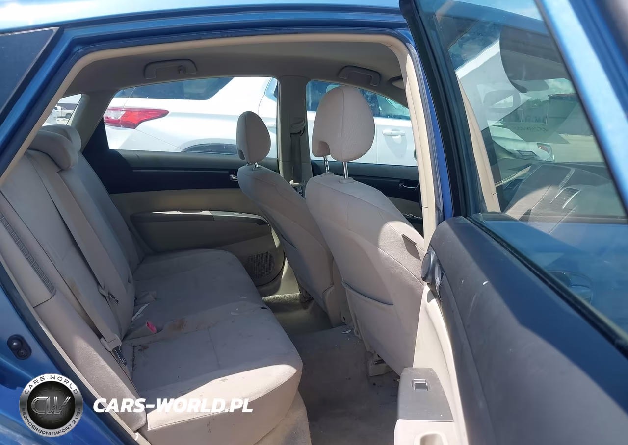 2004 Toyota Prius VIN:JTDKB20U340072026 - 8