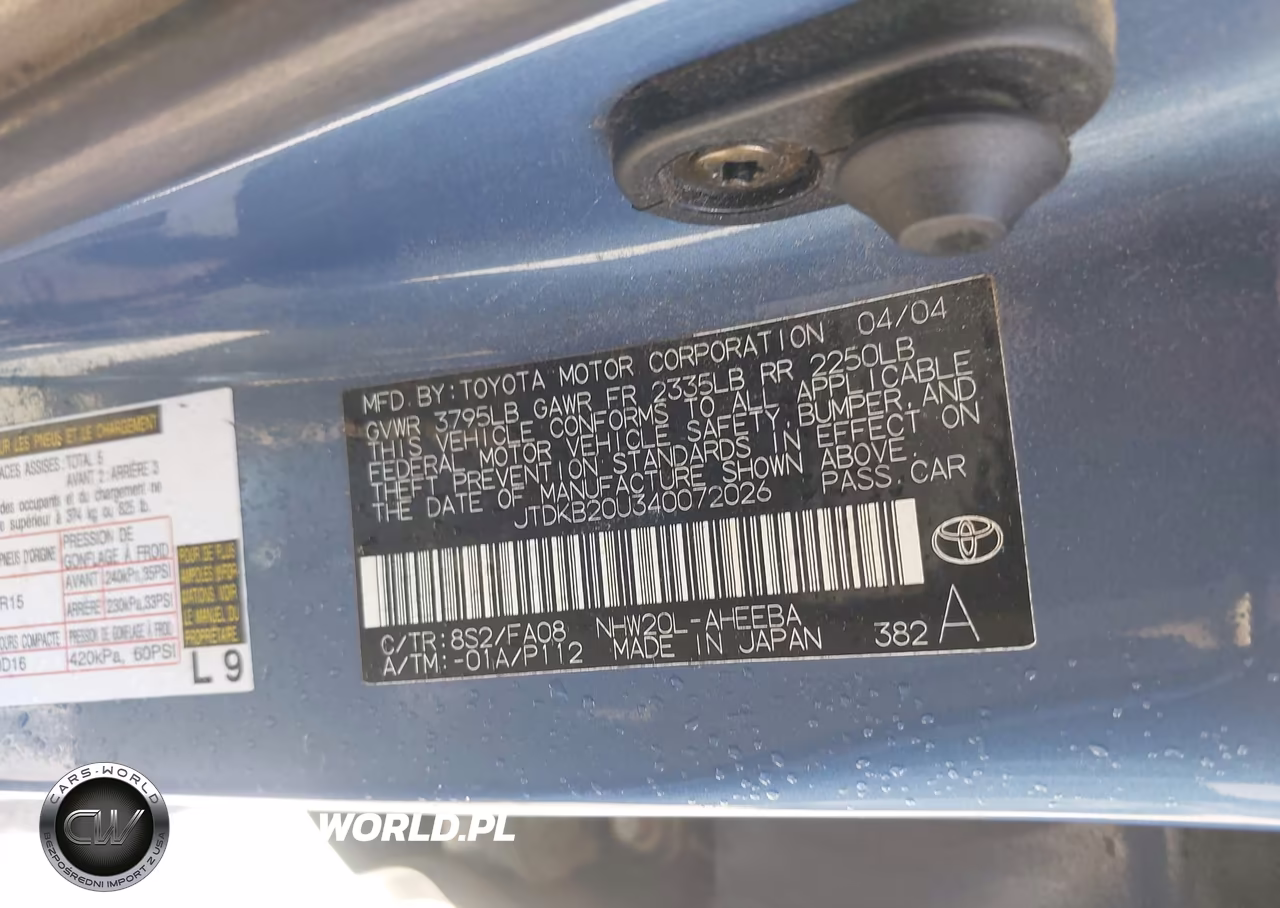 2004 Toyota Prius VIN:JTDKB20U340072026 - 9