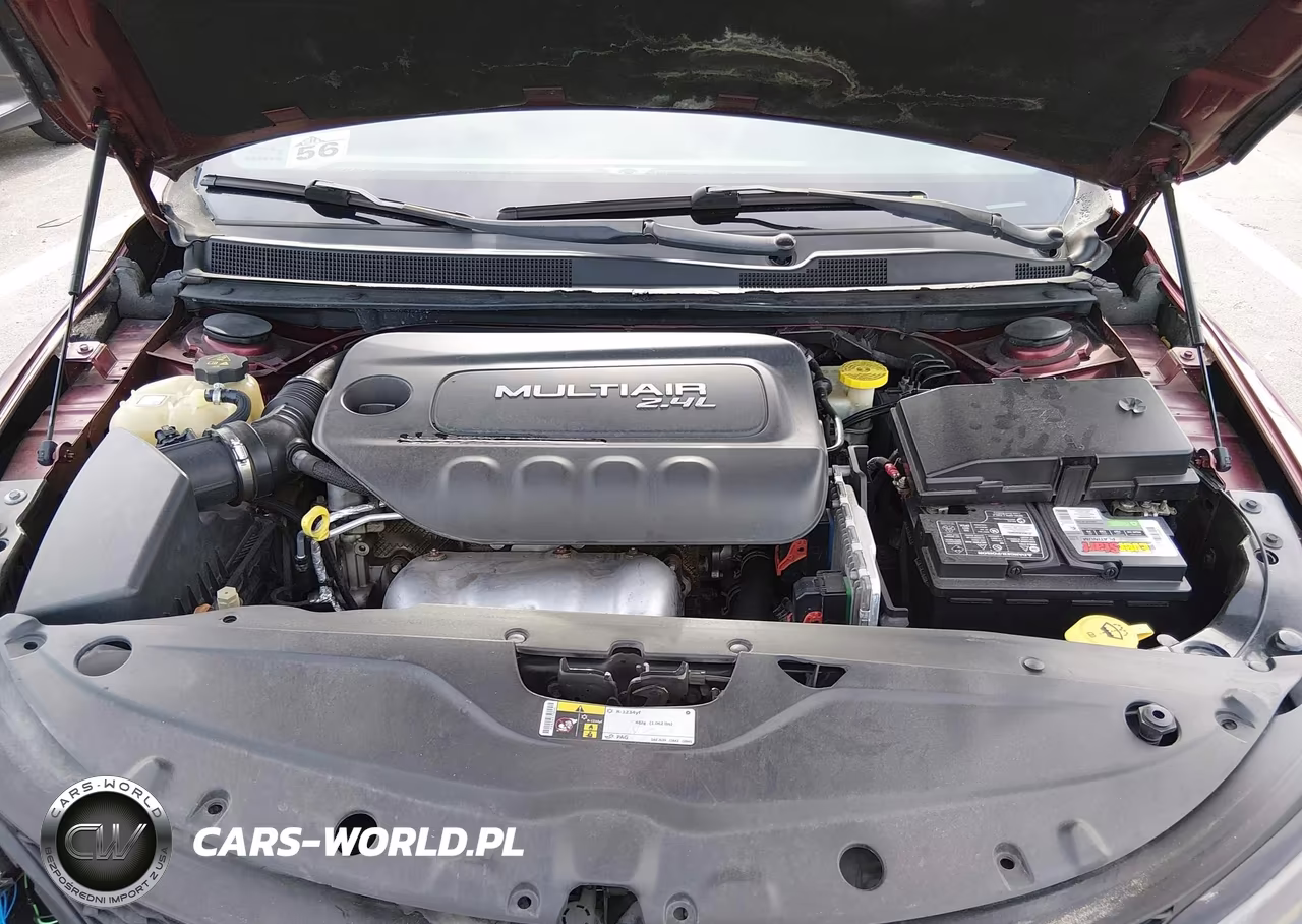 2015 Chrysler 200 S VIN:1C3CCCBB1FN651903 - 10