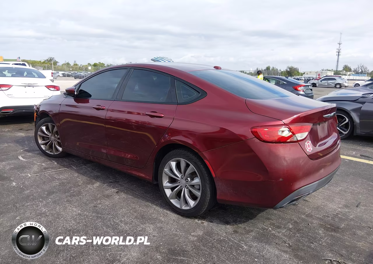 2015 Chrysler 200 S VIN:1C3CCCBB1FN651903 - 3