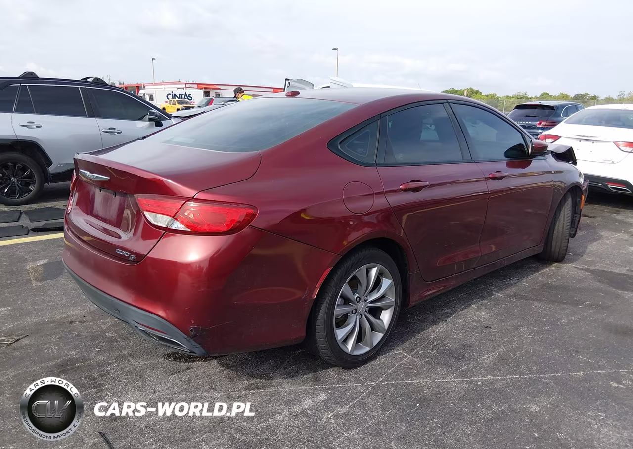 2015 Chrysler 200 S VIN:1C3CCCBB1FN651903 - 4