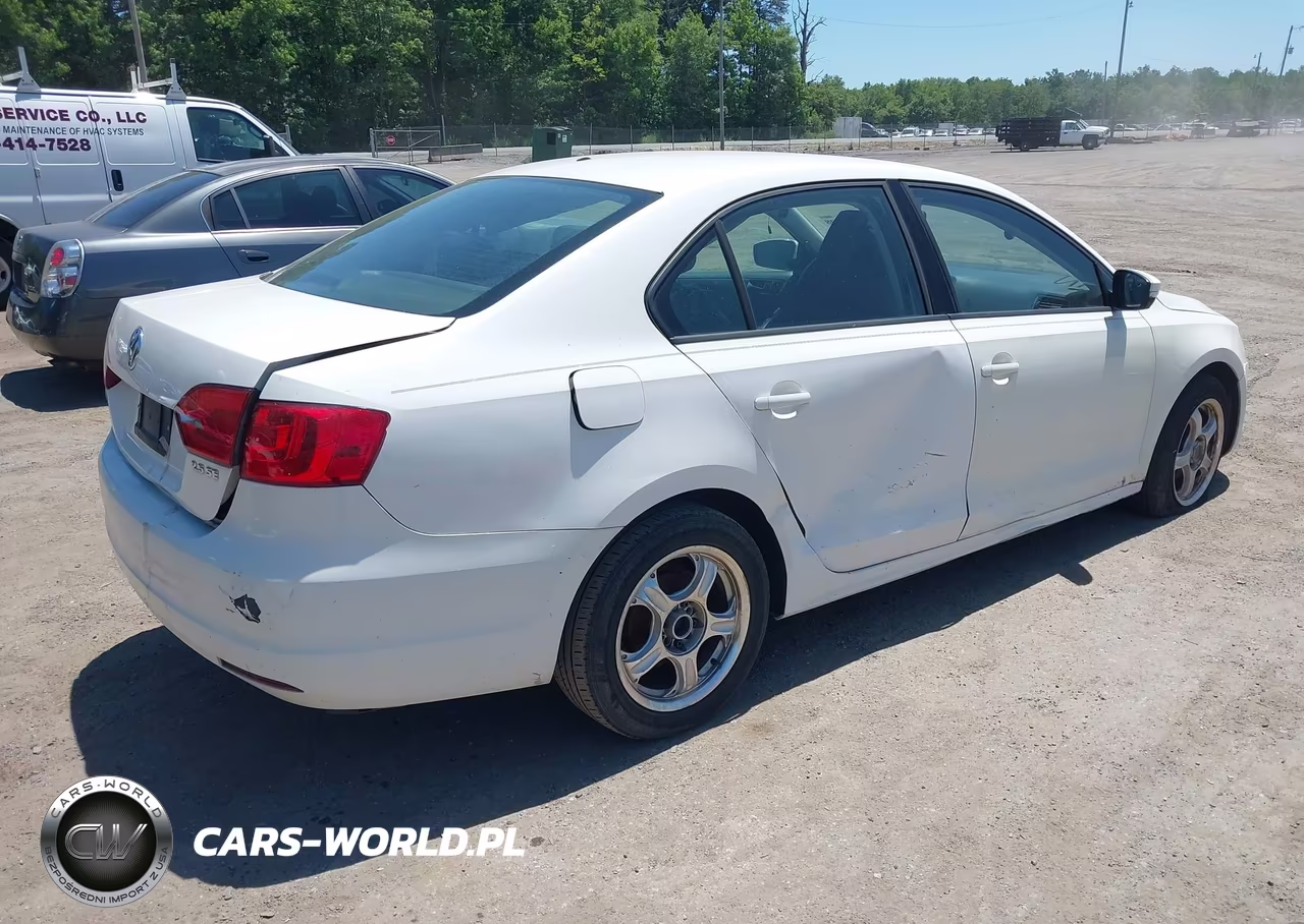 2011 Volkswagen Jetta 2.5L Se VIN:3VWDZ7AJ6BM373824 - 4