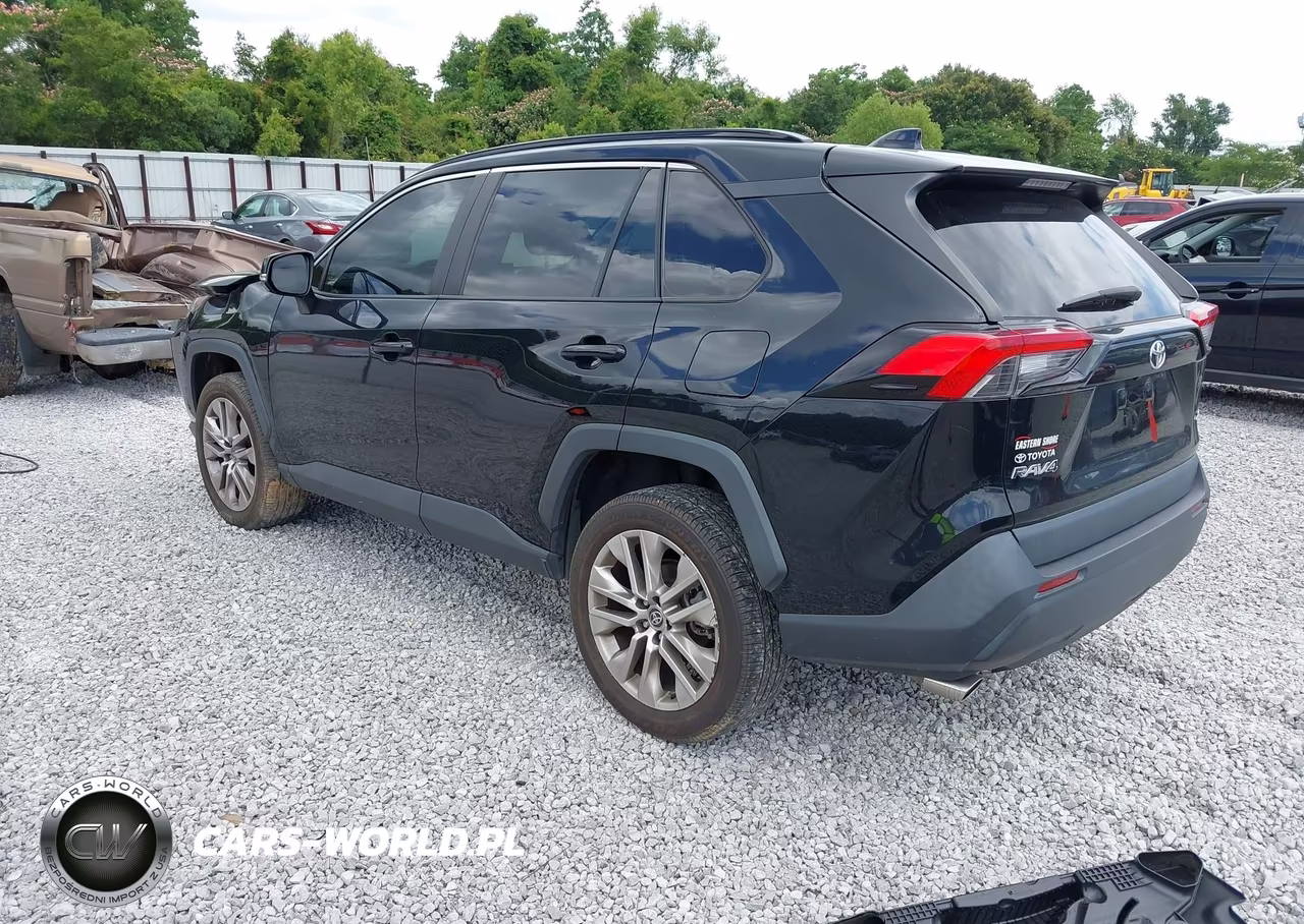 2022 Toyota Rav4 Xle Premium VIN:2T3C1RFV3NC194836 - 3