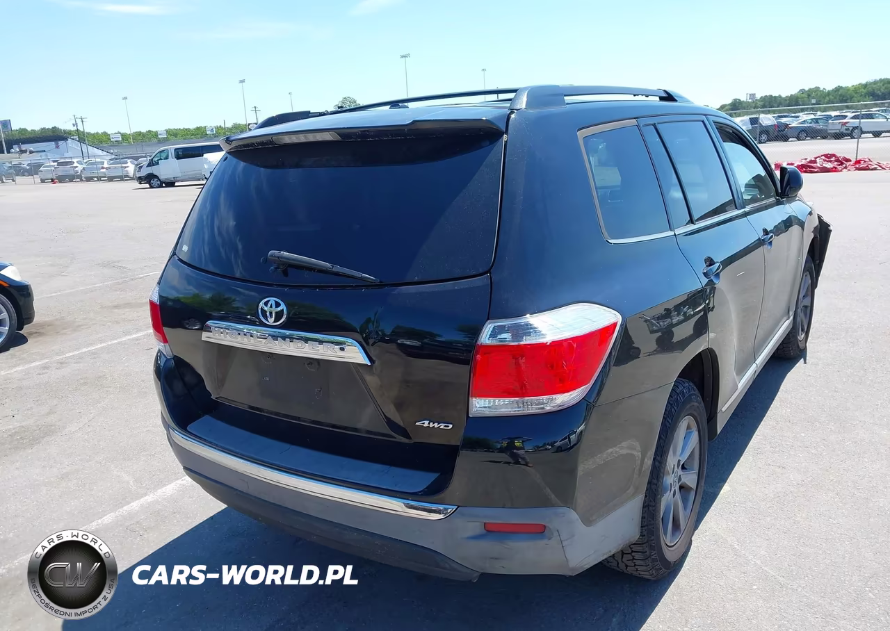 2012 Toyota Highlander Se V6 VIN:5TDBK3EH0CS139632 - 4