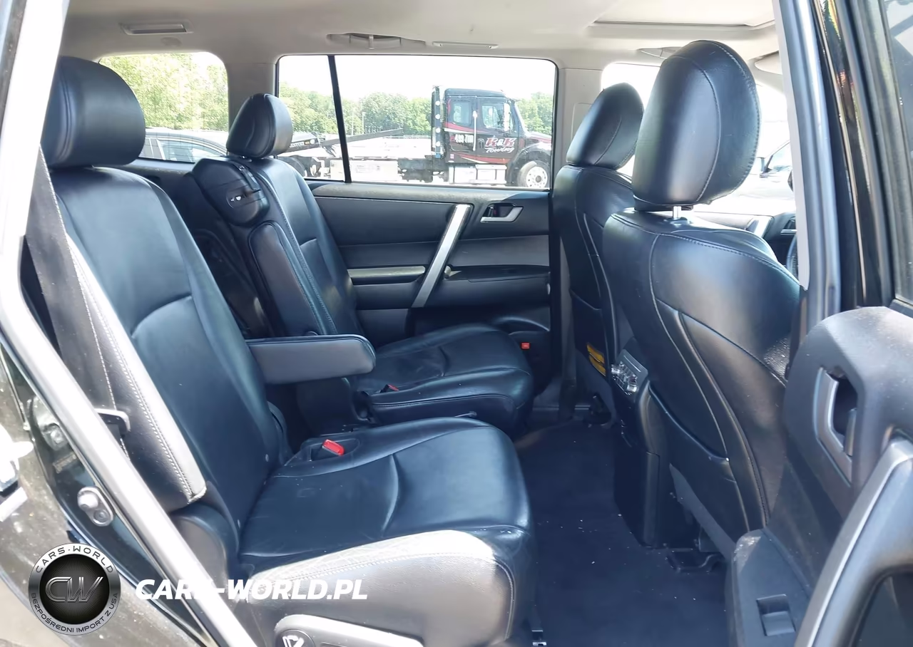 2012 Toyota Highlander Se V6 VIN:5TDBK3EH0CS139632 - 8