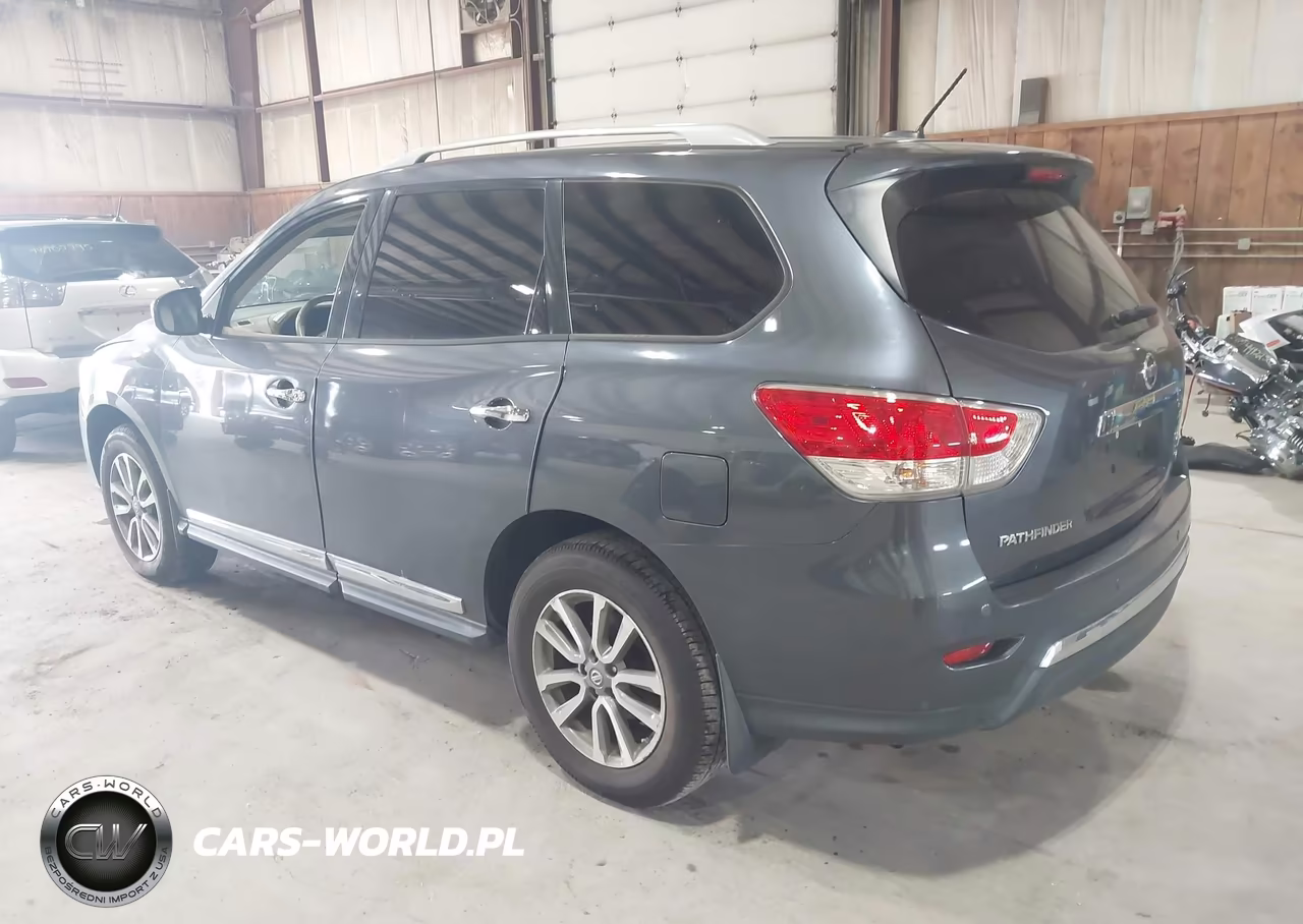 2013 Nissan Pathfinder S VIN:5N1AR2MM2DC689462 - 3