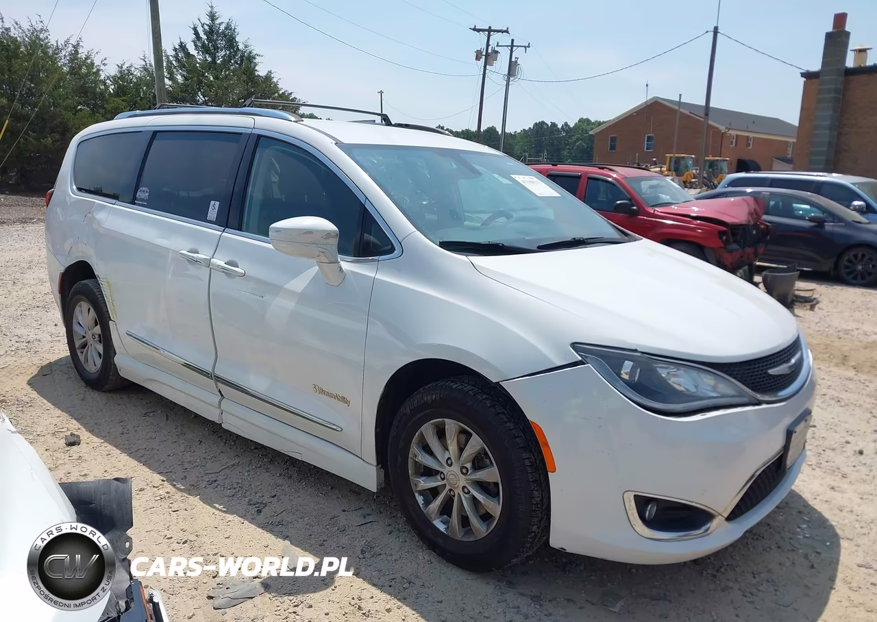 2019 Chrysler Pacifica Touring L