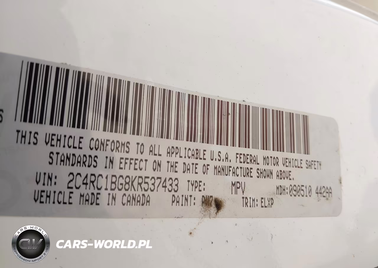 2019 Chrysler Pacifica Touring L VIN:2C4RC1BG8KR537433 - 9
