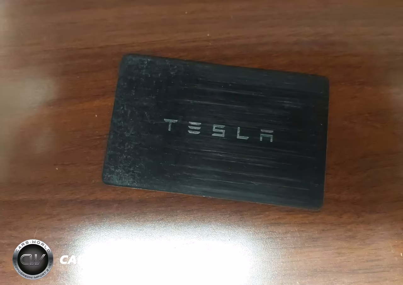 2025 Tesla Model Y Long Range Dual Motor Rear-Wheel Drive VIN:7SAYGDED7SF259917 - 10