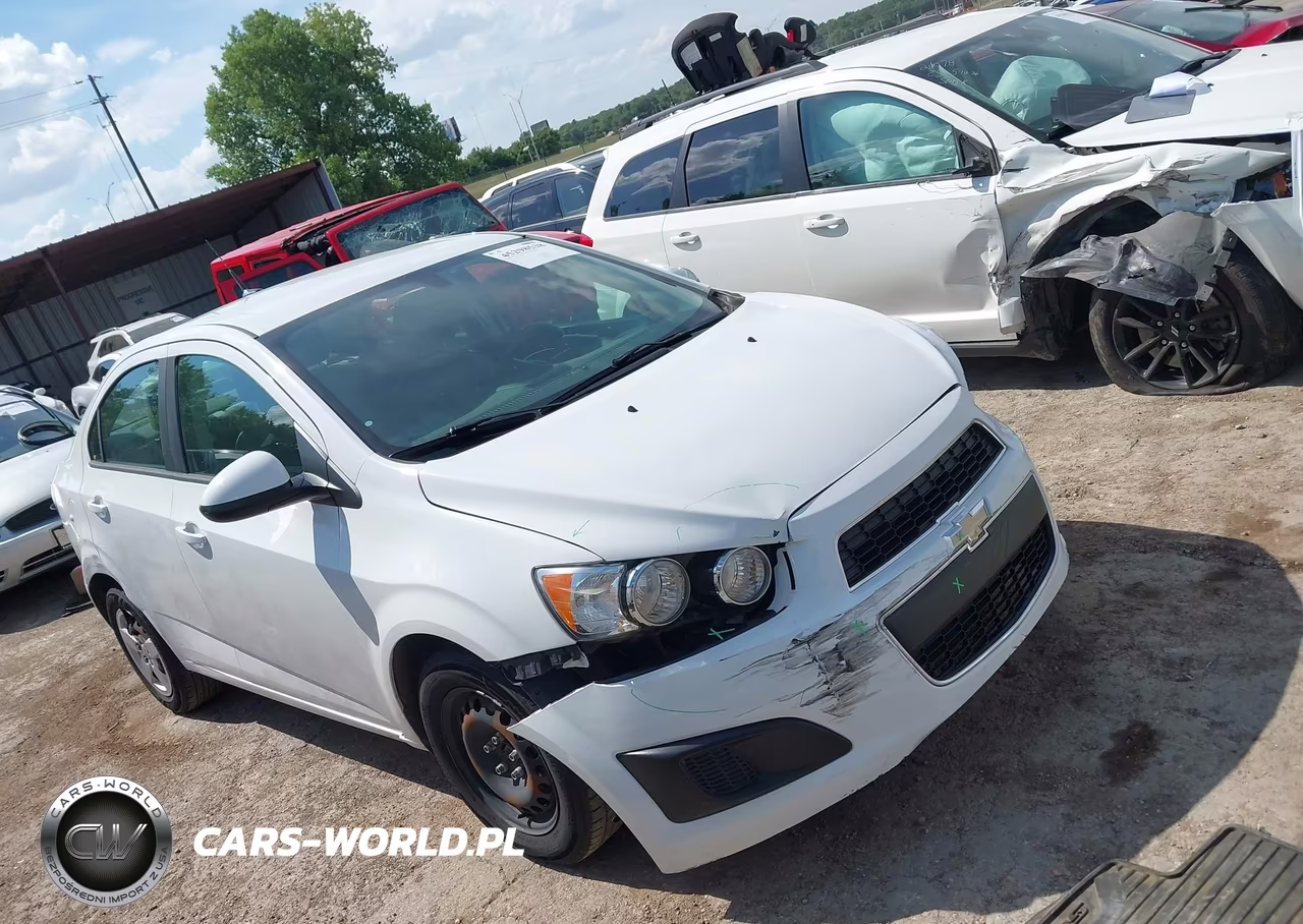 2014 Chevrolet Sonic Ls Auto – zdjęcie 1 z 11
