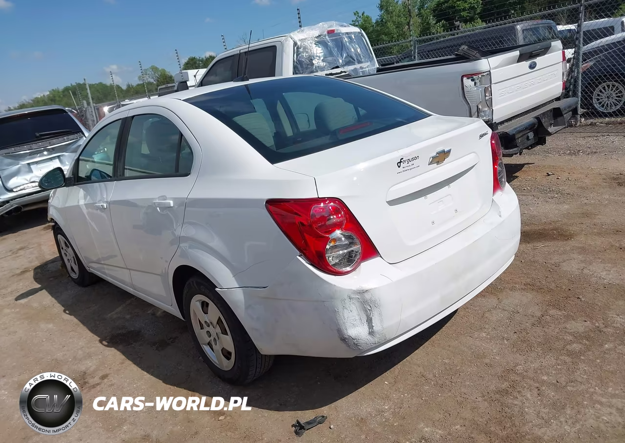 2014 Chevrolet Sonic Ls Auto VIN:1G1JA5SH0E4208647 - 3
