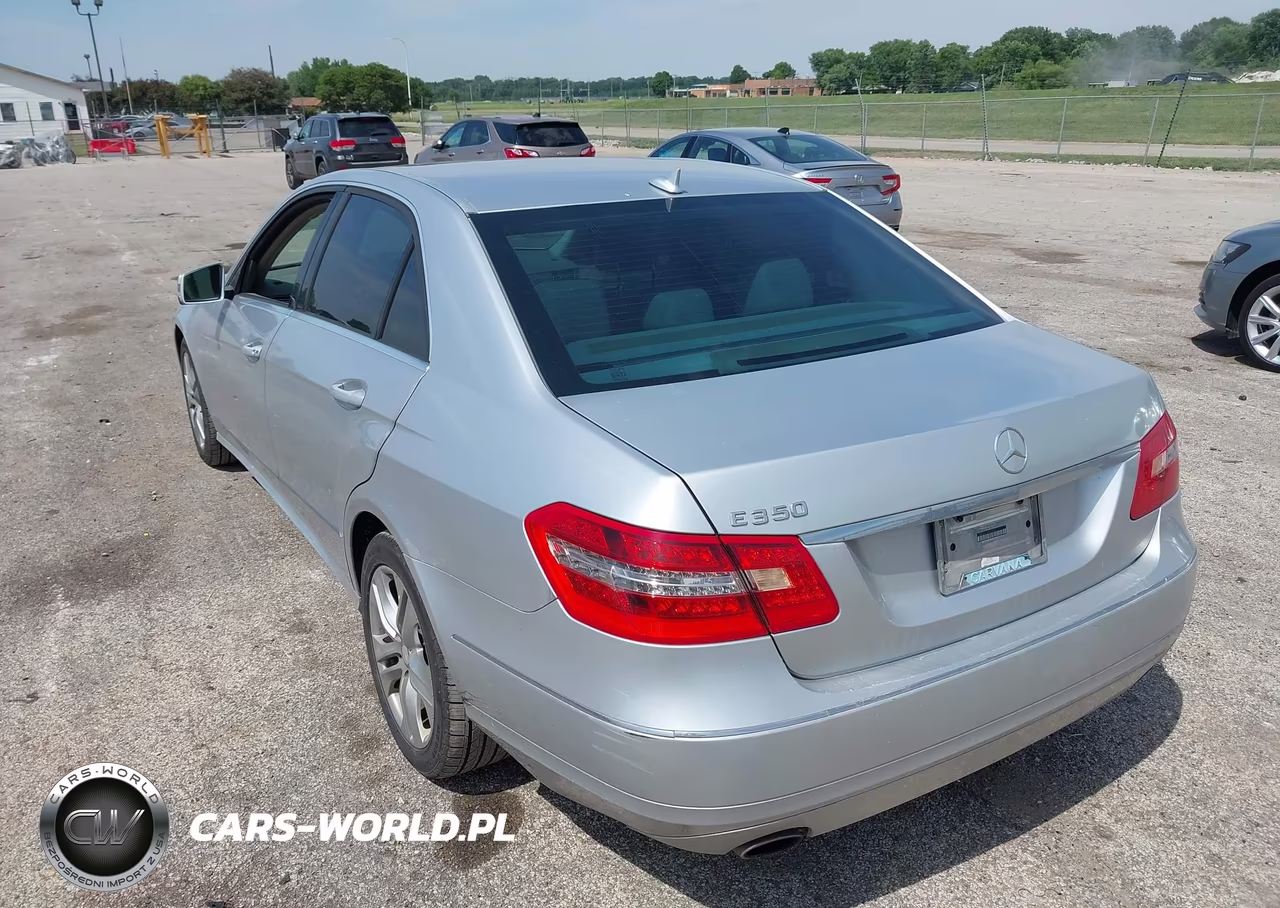 2010 Mercedes-Benz E 350 VIN:WDDHF5GB1AA044645 - 3