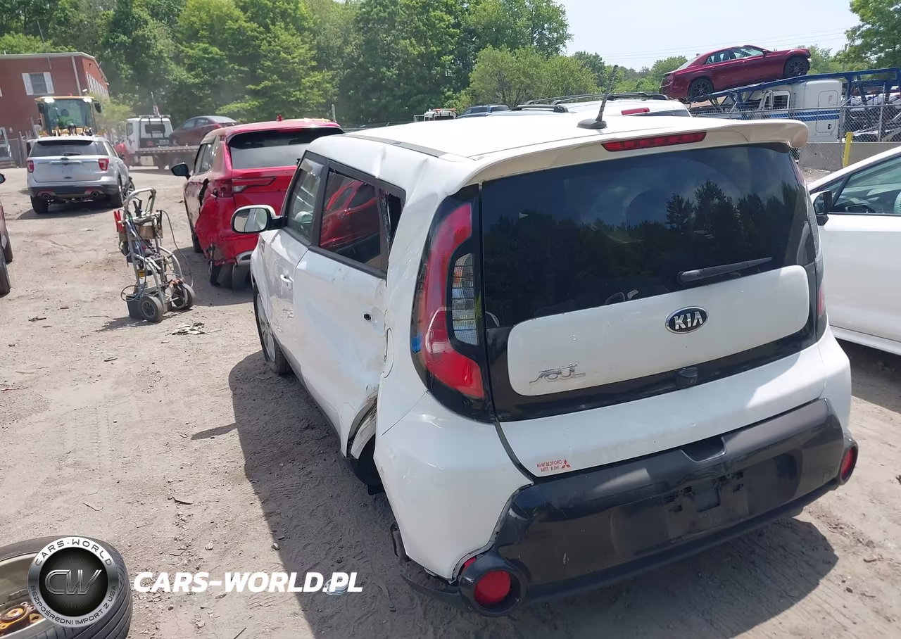 2016 Kia Soul + VIN:KNDJP3A58G7404368 - 3