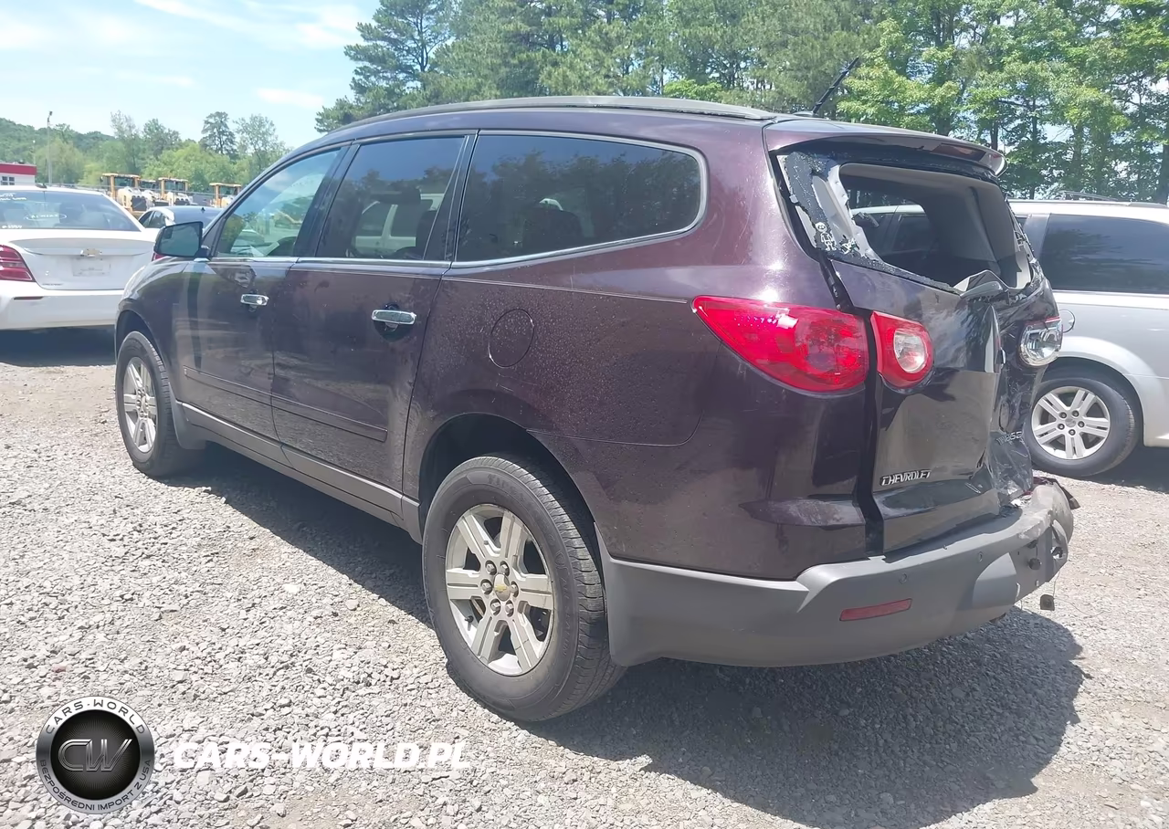 2010 Chevrolet Traverse Lt VIN:1GNLRFED1AS108254 - 3