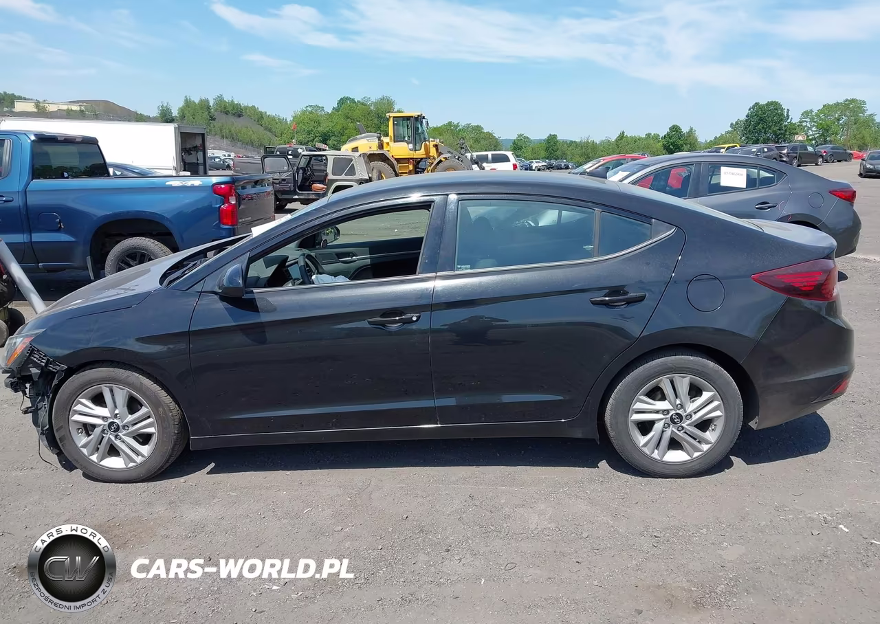 2020 Hyundai Elantra Sel VIN:5NPD84LF5LH545975 - 14