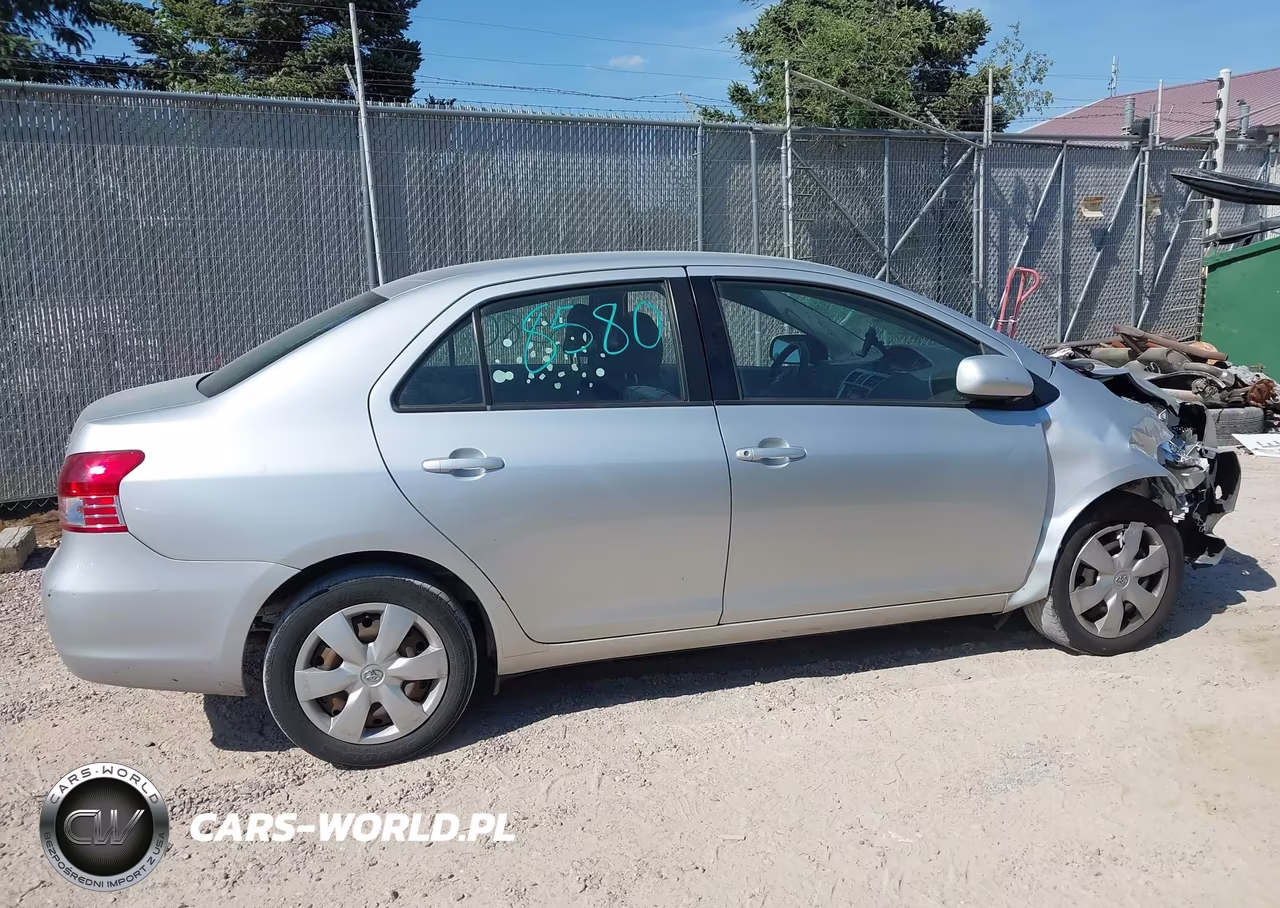 2007 Toyota Yaris VIN:JTDBT903771140632 - 12
