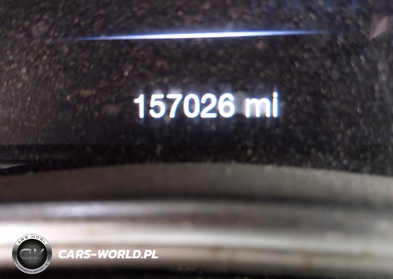 2018 Jeep Grand Cherokee Laredo E 4X4 VIN:1C4RJFAG8JC373600 - 15
