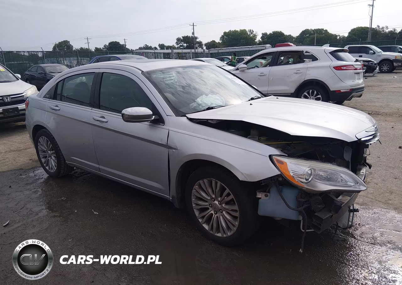 2011 Chrysler 200 Limited