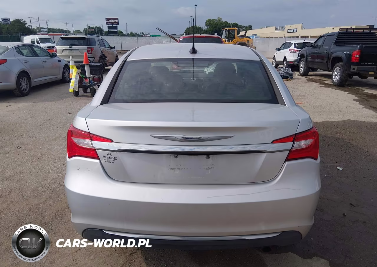 2011 Chrysler 200 Limited VIN:1C3BC2FB5BN500945 - 17