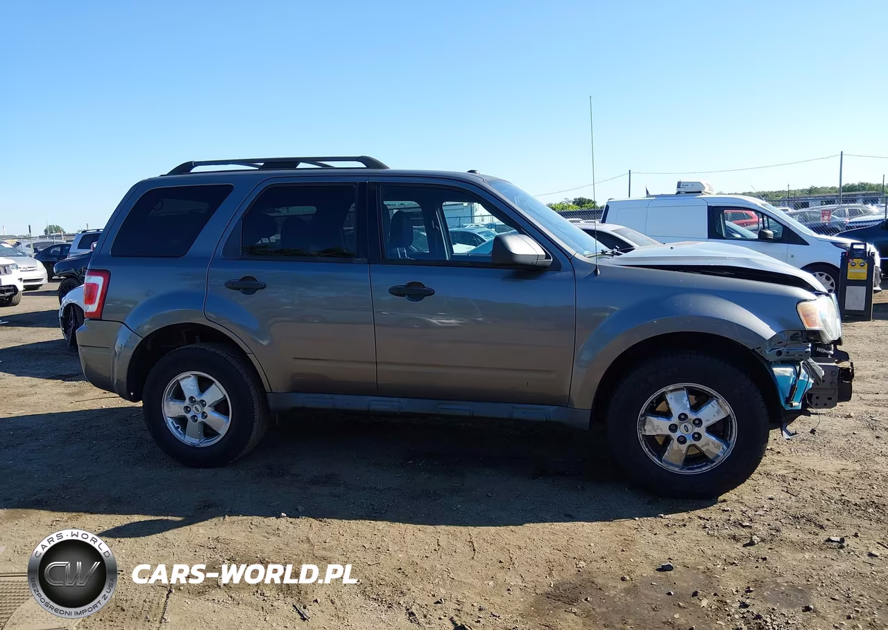 2010 Ford Escape Xlt VIN:1FMCU9DG0AKD48640 - 13