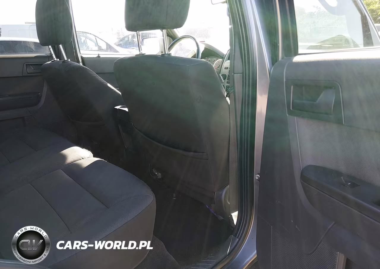 2010 Ford Escape Xlt VIN:1FMCU9DG0AKD48640 - 8
