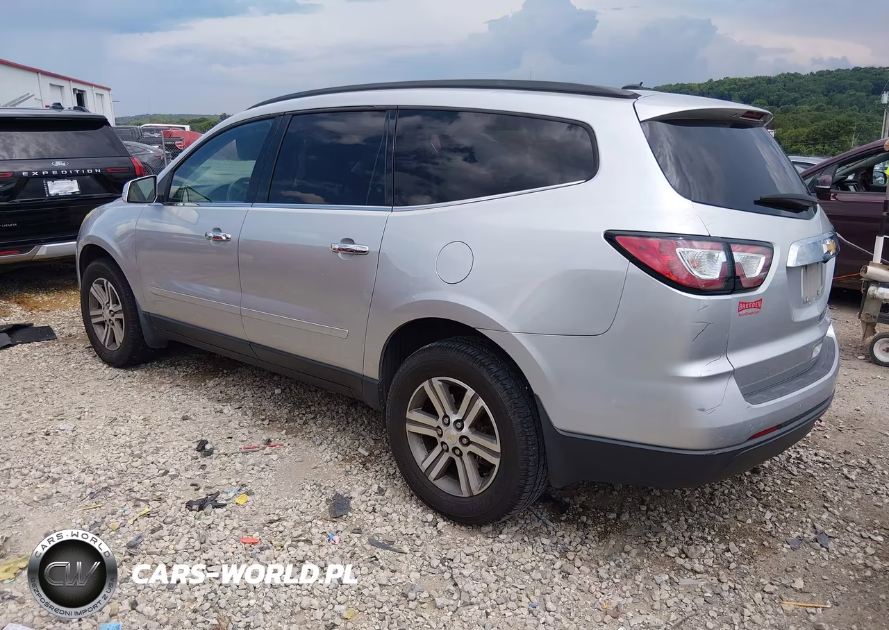 2015 Chevrolet Traverse 2Lt VIN:1GNKRHKD6FJ114169 - 3