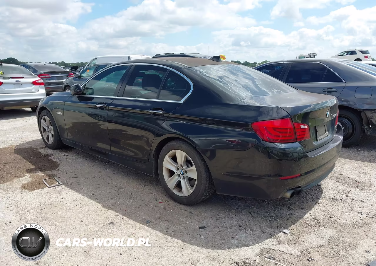 2012 BMW 528I VIN:WBAXG5C55CDW24160 - 3