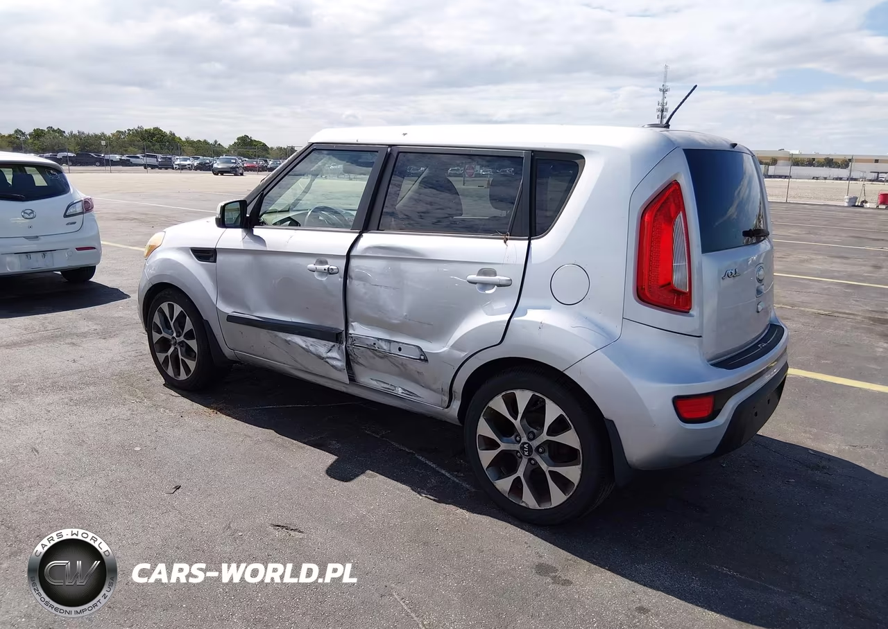 2013 Kia Soul ! VIN:KNDJT2A66D7588395 - 3