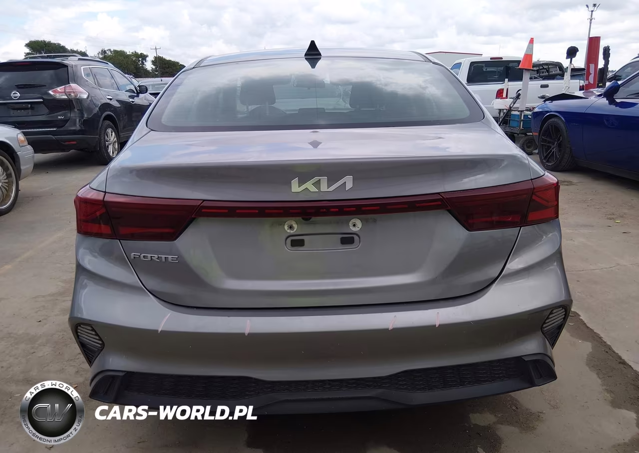 2024 Kia Forte Lxs VIN:3KPF24AD7RE764025 - 17